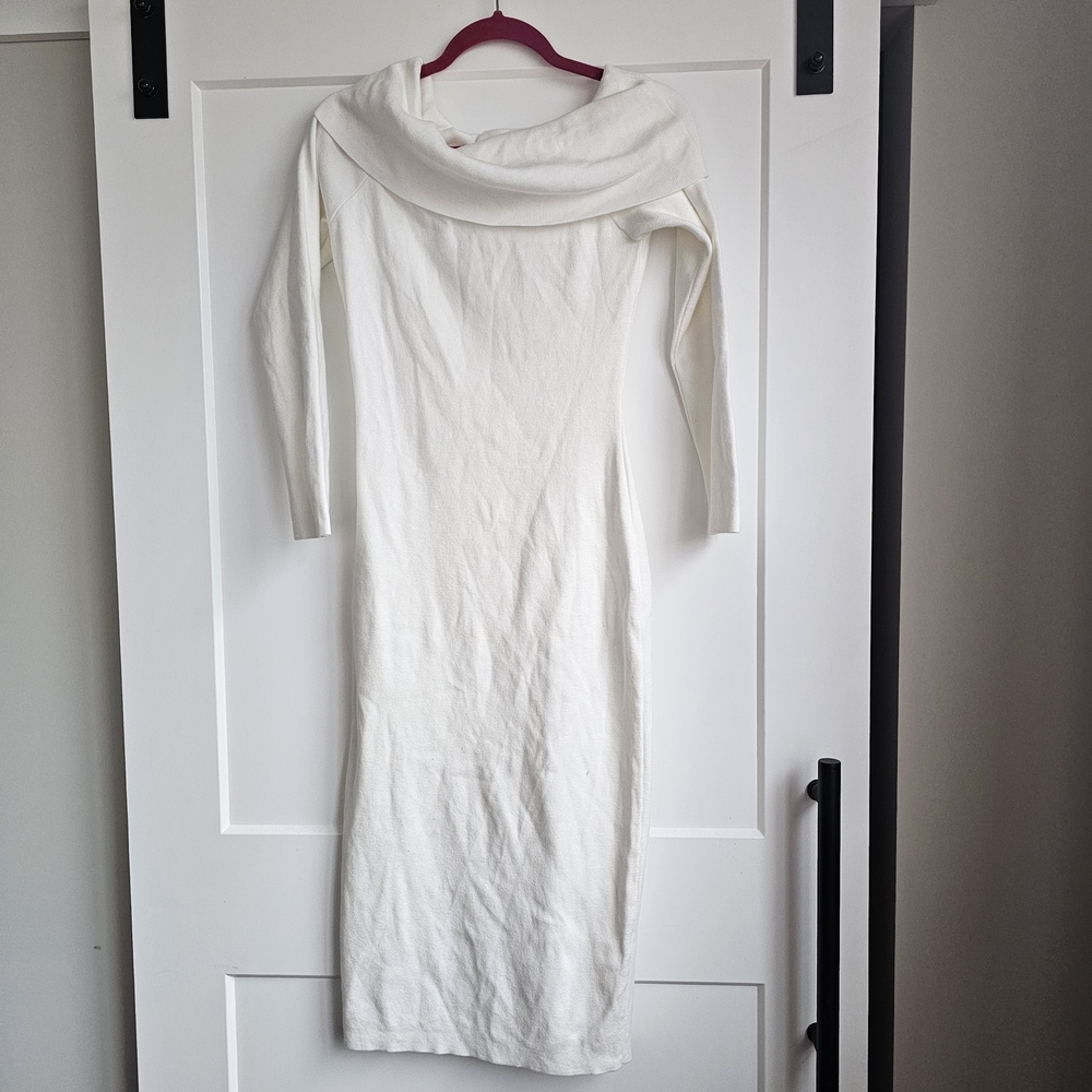 Classic Off-White Knit Midi Dress